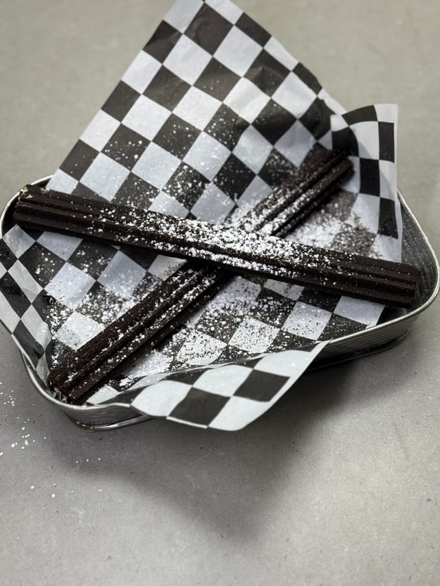 Oreo Churro 1 churro.