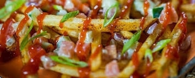 Sriracha Cheese Fries.